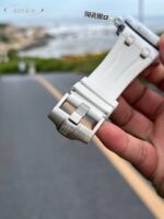 Audemars Piguet Replica Watches Royal Oak Offshore Chronograph 26402CB White Ceramic Rubber Strap 44mm - Image 6