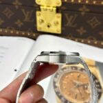 Audemars Piguet Best Replica Watches Royal Oak Chronograph Frosted Gold 26240 Blue Dial APS Factory 41mm - Image 10