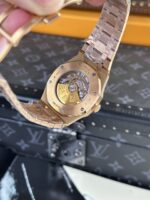 Audemars Piguet Replica Watch Royal Oak 15400OR Black Dial 41mm - Image 6