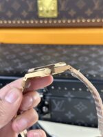 Audemars Piguet Replica Watch Royal Oak 15400OR Black Dial 41mm - Image 4