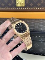 Audemars Piguet Replica Watch Royal Oak 15400OR Black Dial 41mm - Image 2