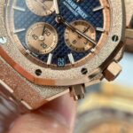 Audemars Piguet Replica Watches Royal Oak Chronograph Frosted Gold 26240 Blue Dial APS Factory 41mm - Image 6