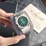 Audemars Piguet Royal Oak Jumbo 16202ST Replica Watch Green Dial 39mm - Image 3