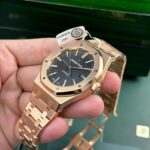 Audemars Piguet Replica Watch Royal Oak 15400 Gold Wrapped Black Dial ZF 41mm - Image 5