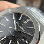 Audemars Piguet Royal Oak 15400ST Copies Watch Black Dial Metal Wire APS Factory 41mm - Image 5