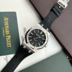 Audemars Piguet Replica Watch Royal Oak 15400ST Black Dial Rubber Strap 41mm