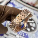 Audemars Piguet Royal Oak 15407 Rose Gold Replica 11 Watch APS 41mm - Image 9