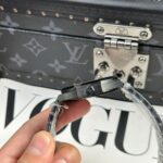 Audemars Piguet Royal Oak 15500 Replica Watch Black Dial F1 Factory 41mm - Image 8