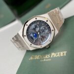 Audemars Piguet Replica Watches Royal Oak 26574ST Blue Dial 41mm - Image 5
