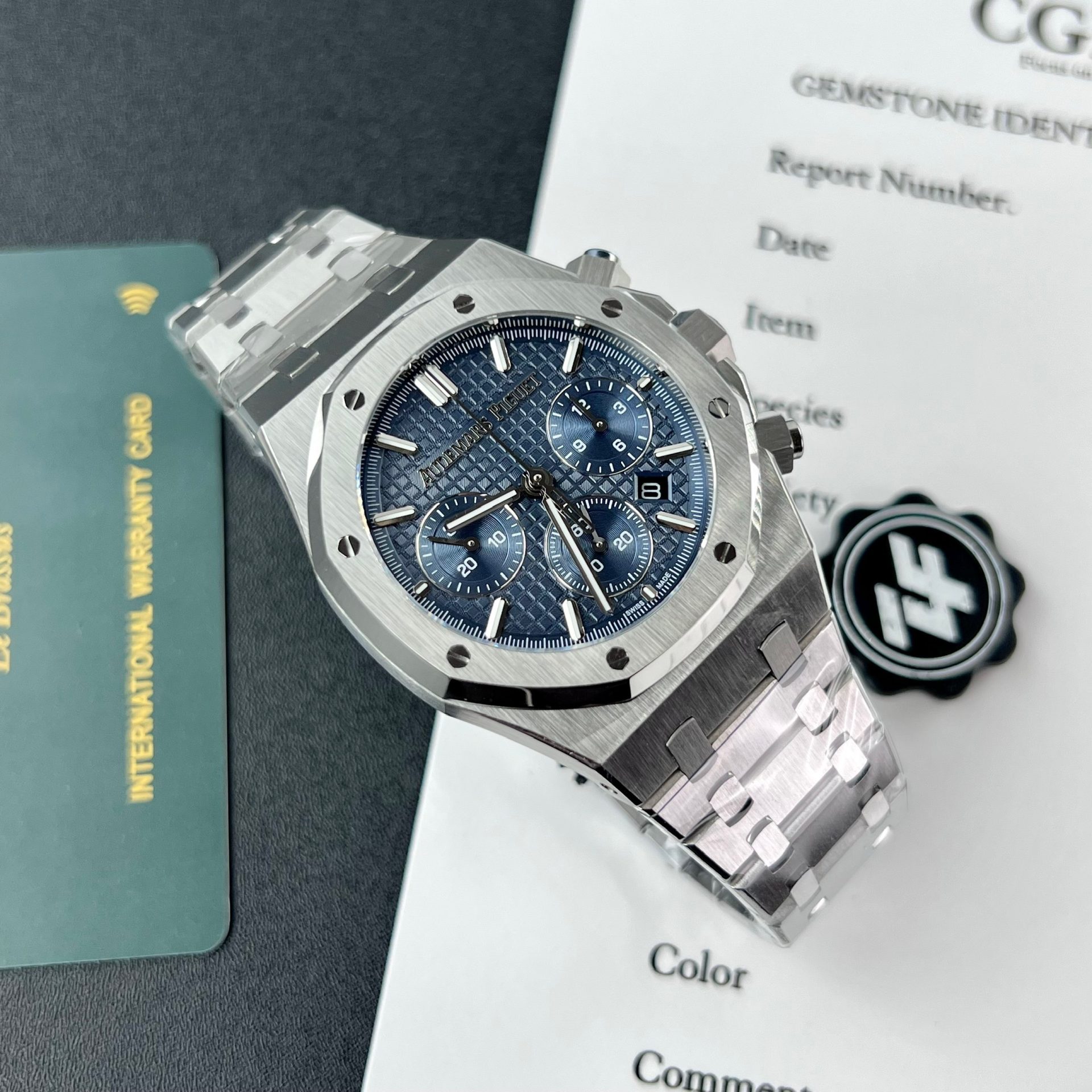 Dong-Ho-Audemars-Piguet-Royal-Oak-26715ST-Mat-Xanh-Nha-May-ZF-38mm-1.jpg Audemars Piguet Royal Oak 26715ST Blue Dial Replica Watch ZF Factory 38mm - Image 1