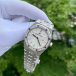 Audemars Piguet Royal Oak Women White Dial Custom Bezel Diamonds Moissanite 34mm - Image 4
