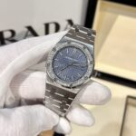 Audemars Piguet Royal Oak Women-s Replica Watch With Diamonds 34mm - Image 3