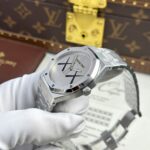 Audemars Piguet Royal Oak x Kaws Best Replica Watches APS Factory 41mm - Image 6