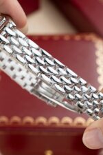 Cartier Panthere W2PN0007 Replica Watch White Dial Metal Wire 27x37mm - Image 10