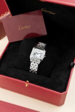 Cartier Clone Watch Panthere WGPN0007 Women White Dial 27x37mm - Image 4