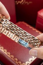 Cartier Panthere WJPN0009 Rose Gold Replica Watches Bezel Diamonds Moissanite 27x37mm - Image 11