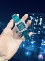 Cartier Santos With Green Moissanite Replica Watch 39.8mm - Image 2