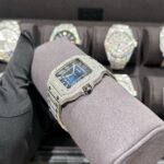 Cartier Santos Best Replica Watch With Full Natural Diamond VVS Blue Dial 39.8mm - Image 5