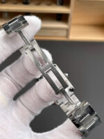 Cartier Tank Replica Watches Men-s Quartz Movement AF Factory 31x40mm - Image 8