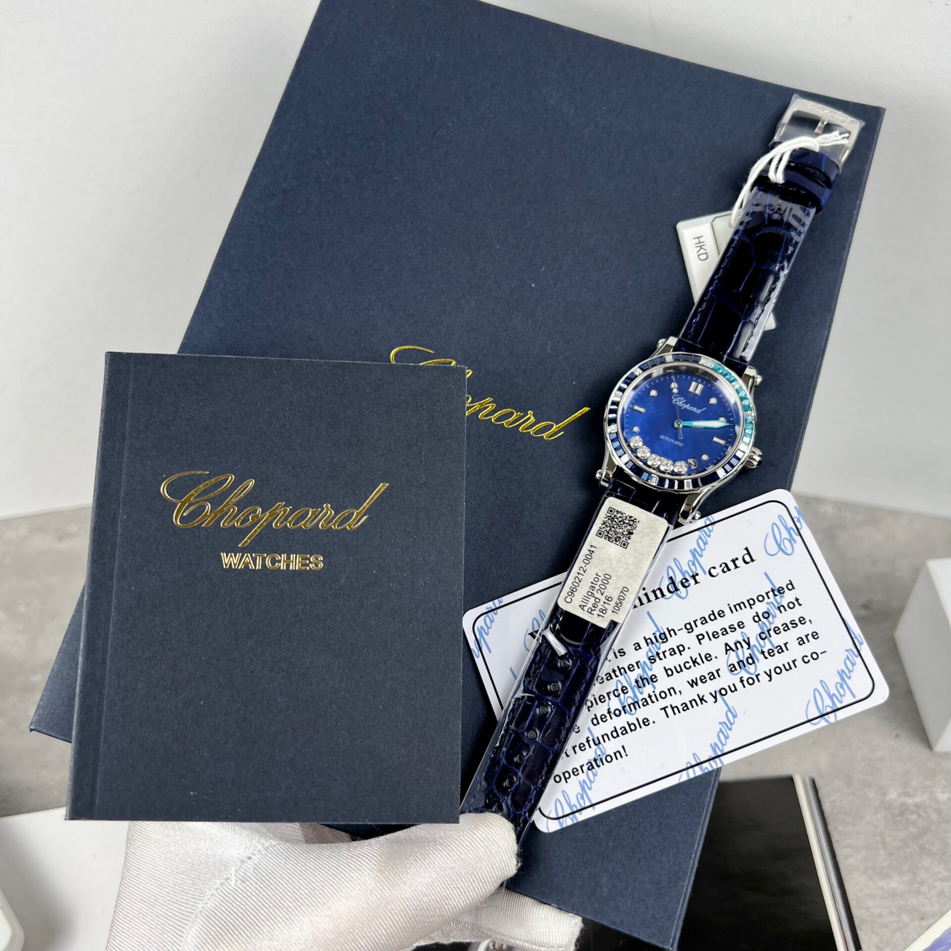 Dong-Ho-Chopard-Happy-Sport-Replica-11-Mau-Xanh-Duong-36mm-2.jpg Chopard Happy Sport Replica 1:1 Watch Blue Dial Leather Strap 36mm - Image 1