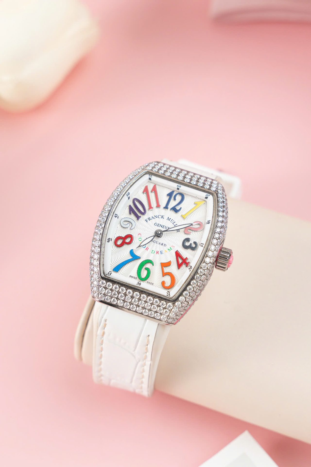 Dong-Ho-Franck-Muller-V32-Coc-So-7-Mau-Che-Tac-Dinh-Kim-Cuong-Moissanite-36mm-3.jpg Franck Muller V32 Custom Diamonds Moissanite Best Replica Watch 36mm - Image 1