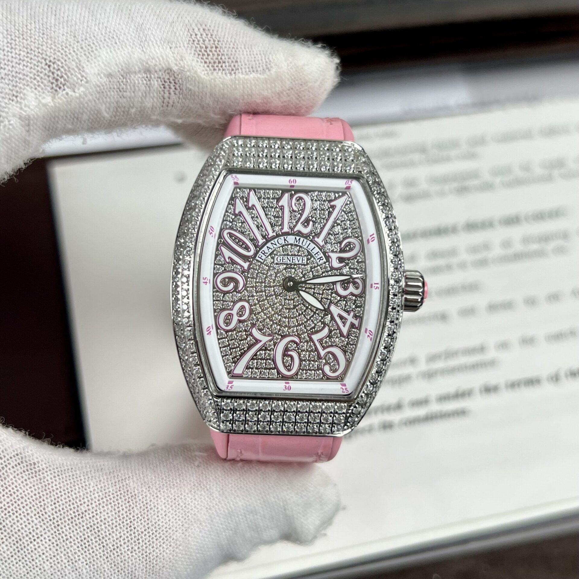 Dong-Ho-Franck-Muller-V32-Dinh-Full-Da-Mau-Hong-Rep-11-ABF-36mm-2-scaled-1.jpg Franck Muller V32 Replica Watch Pink Rubber Strap ABF Factory 36mm - Image 1