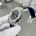 Hublot Replica 11 Watch With Full Diamond Case Blue HB Factory 38mm - Image 5
