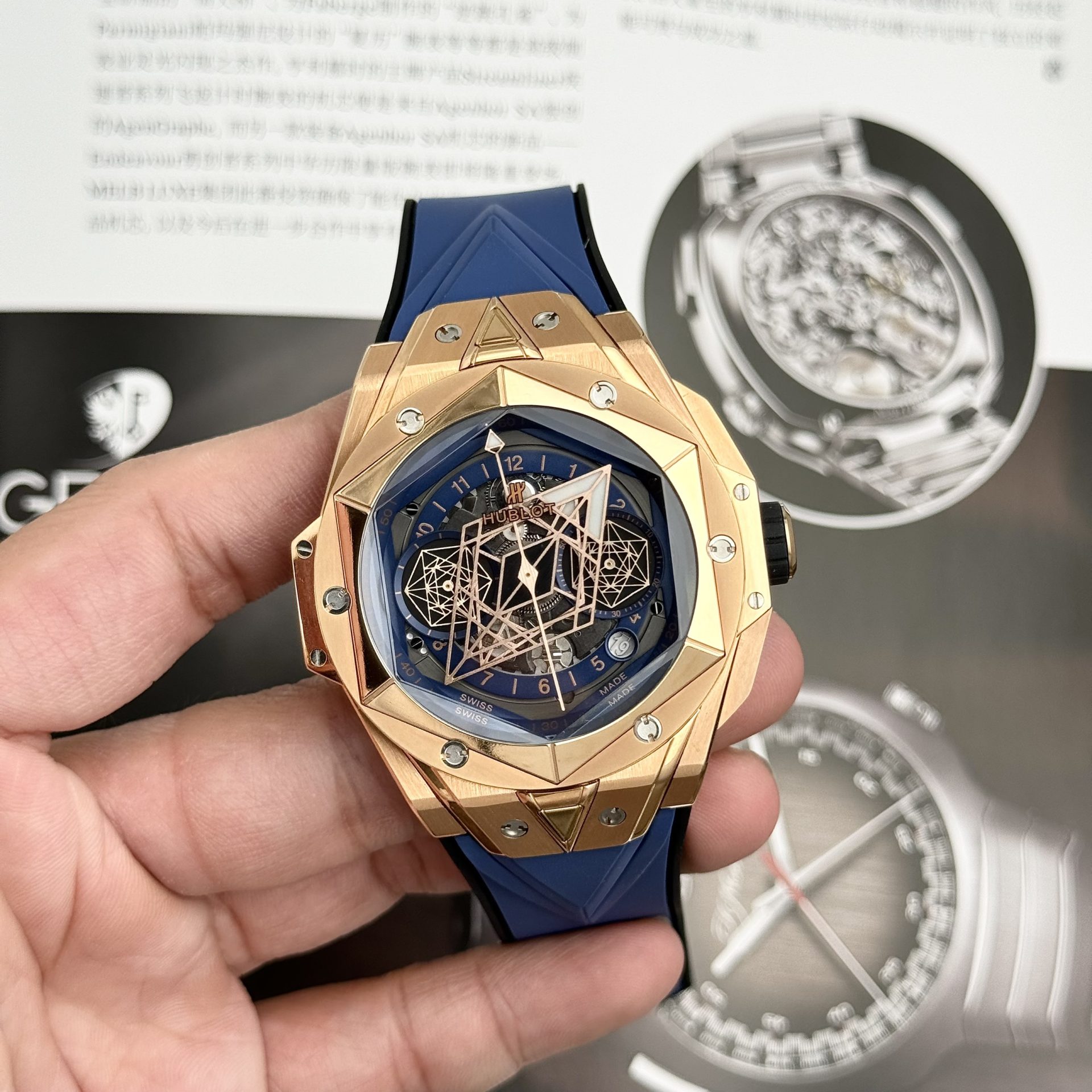Dong-Ho-Hublot-Big-Bang-Sang-Bleu-II-Vang-Hong-Day-Xanh-BBF-45mm-6.jpg Hublot Replica Watch Big Bang Sang Bleu II King Gold Blue Dial BBF 45mm - Image 1