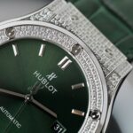 Hublot Classic Fusion Replica Watch Green Dial HB Factory 42mm - Image 7