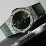 Hublot Classic Fusion Replica Watch Green Dial HB Factory 42mm - Image 4