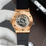 Hublot Classic Fusion King Gold Copies Watches Gray Dial Movement SW300 Swiss Made 42mm - Image 7