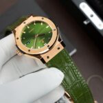 Hublot Classic Fusion King Gold Replica Watch Green Dial Movement SW300 Swiss Made 42mm - Image 3