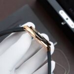 Hublot Classic Fusion King Gold Black Dial Copies Watches Movement SW300 Rubber Strap 42mm - Image 6