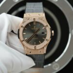 Hublot Classic Fusion King Gold Replica Watches Gray Dial Diamonds CZ HB Factory 42mm