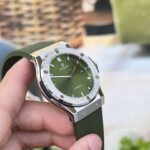 Hublot Classic Fusion Replica Watch Green Dial With Stone JJ+ 42mm - Image 4