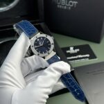 Hublot Classic Fusion Replica Watches Womens Blue HB Factory 33mm - Image 2