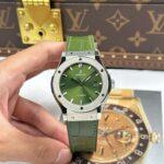 Hublot Classic Fusion Green Imitation Watches Weight 84 Grams Super Light JJZ Factory 42mm