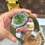Hublot Classic Fusion Green Imitation Watches Weight 84 Grams Super Light JJZ Factory 42mm - Image 4