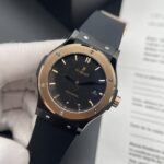 Hublot Fake Watch Classic Fusion Ceramic Rubber Strap HB Factory 42mm