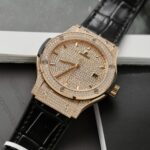 Hublot Classic Fussion King Gold Knock Off Watches Custom Full Moissanite Diamonds 42mm - Image 4