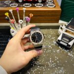 Hublot Replica Watch Demi With Moissanite Diamond Rubber Strap 42mm - Image 2