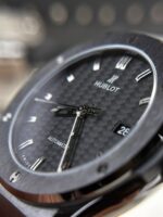 Hublot Classic Fusion Replica Watch Refined Ceramic Carbon Dial 42mm - Image 4