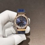 Hublot Replica 1:1 Watch With Moissanite Diamonds Blue 33mm - Image 3