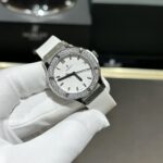 Hublot Classic Fusion Replica Women-s Watch White Moissanite Diamond HBF 33mm - Image 4