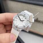 Hublot Replica Watch Classic Fusion White Dial Custom Moissanite Diamonds 33mm - Image 4