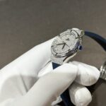 Hublot Classic Fusion Replica Watch Blue Rubber Strap Moissanite Diamond 33mm - Image 5