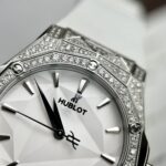 Hublot Orlinski Replica Watch White Dial Custom Moissanite Diamonds APS Factory 40mm - Image 4