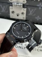 Hublot Classic Fusion Replica Watch Ceramic Refined Black 42mm - Image 3