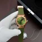 Hublot Best Replica Watch Classic Fusion King Gold Green Dial Movement SW300 Swiss Made 42mm
