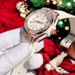 Hublot Replica Watches Big Bang One Click Gold Wrapped + Moissanite Diamonds Baguette 39mm - Image 4